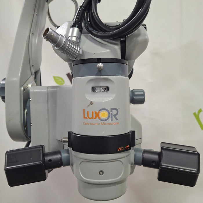 Alcon Laboratories Inc Luxor Illumin-i Ophthalmic Surgical Microscope