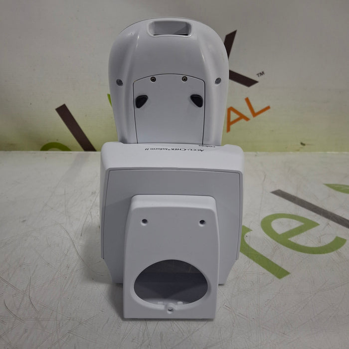 Roche Diagnostics ACCU-CHEK ll Glucose Monitor