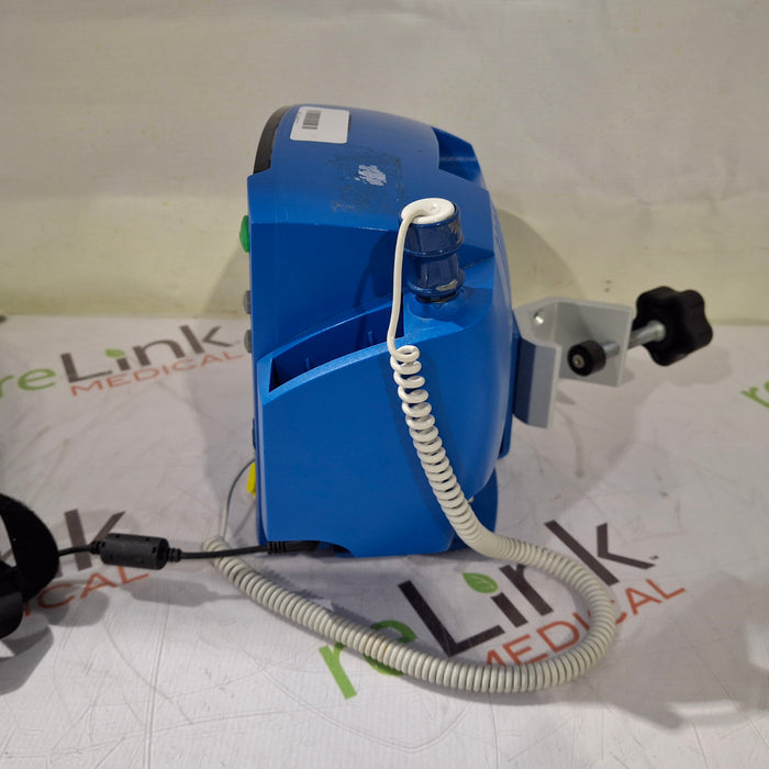 GE Healthcare Dinamap V100 - NIBP, SpO2, Temp Vital Signs Monitor