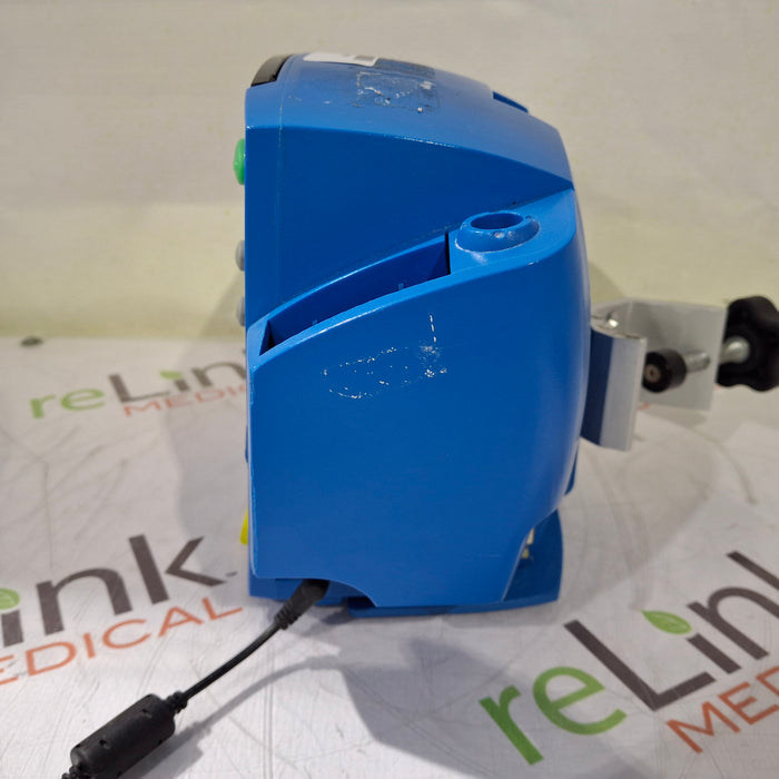 GE Healthcare Dinamap V100 - NIBP, SpO2, Temp Vital Signs Monitor