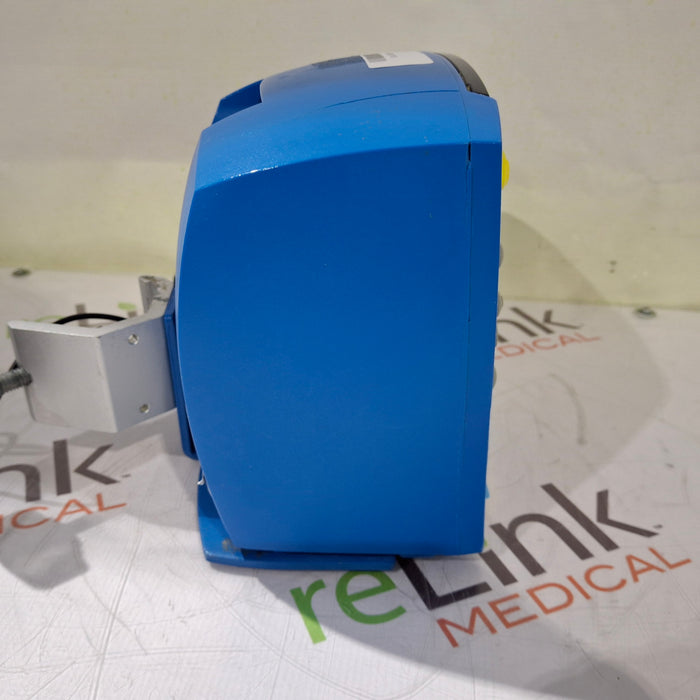 GE Healthcare Dinamap V100 - NIBP, SpO2, Temp Vital Signs Monitor