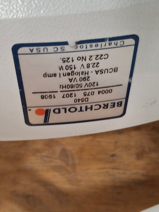 Berchtold Chromophare D-450 Surgical Light