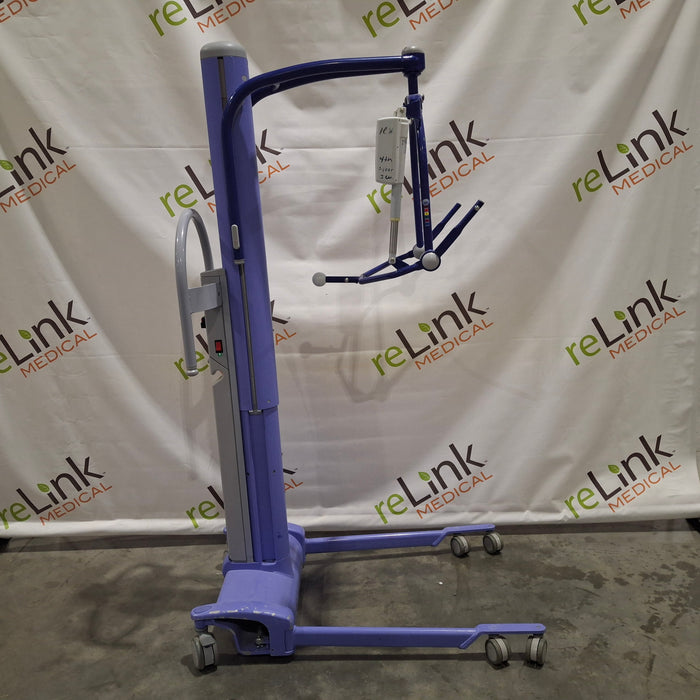 Arjo MaxiMove Patient Lift