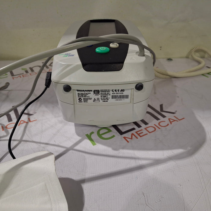 Welch Allyn Spot 420 - NIBP, Temp Vital Signs Monitor