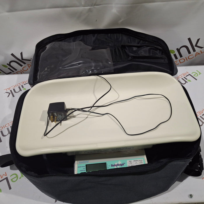 Medela Baby Weigh Pediatric Scale