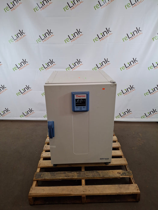 Thermo Scientific Heratherm IGS180 Incubator