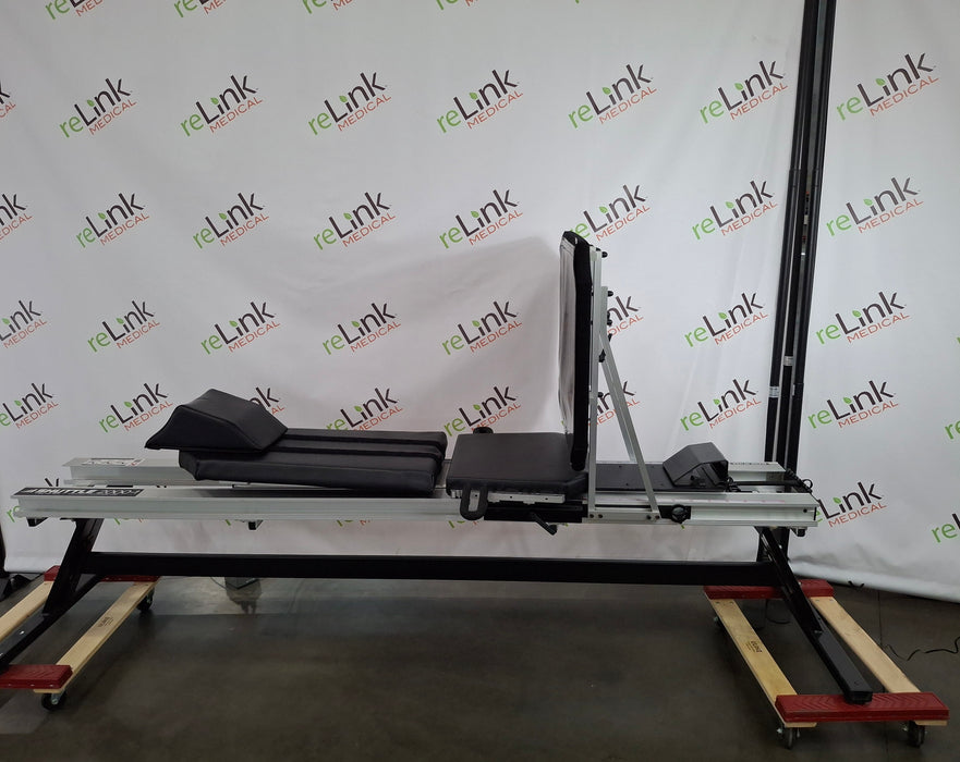 Shuttle Systems - Contemporary Design 2000-1 Resistance Machine