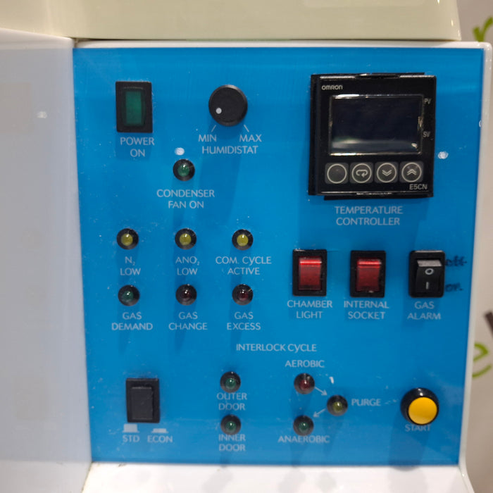 The Baker Company Ruskinn Concept 400 Workstation