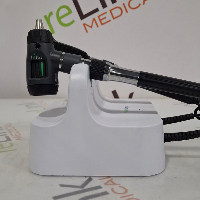 Welch Allyn 777 w/Heads Ophthalmoscope/Otoscope Wall Transformer