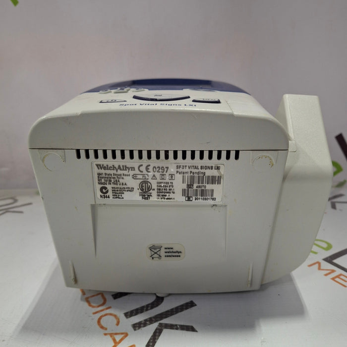 Welch Allyn Spot LXi - NIBP, SureTemp Plus Vital Signs Monitor