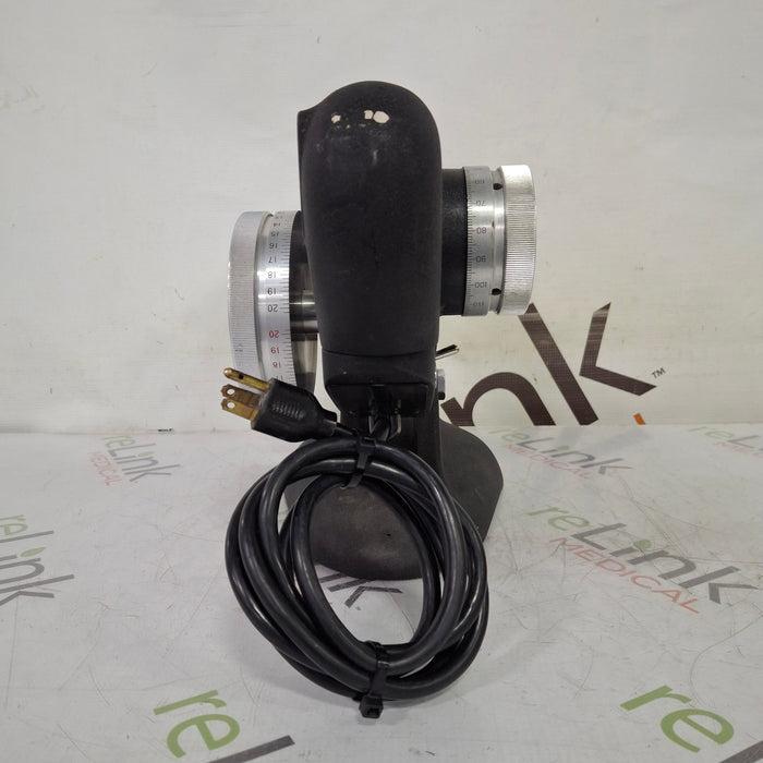 Bausch and Lomb 21-65-70 Lensometer