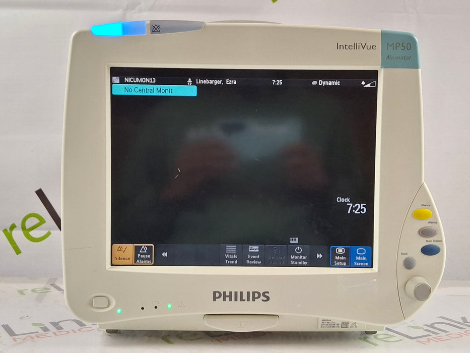 Philips IntelliVue MP50 Patient Monitor