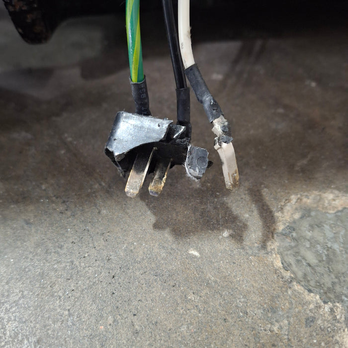 Skytron 6701 Hercules Surgical Table