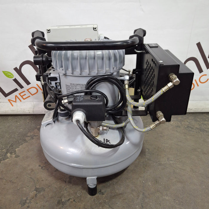 Jun-Air Model 6 Air Compressor