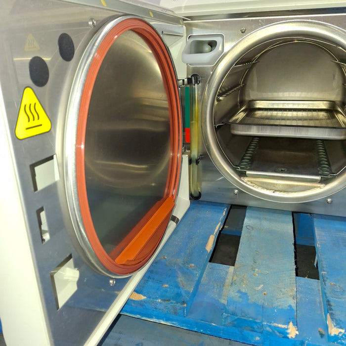 Midmark M11-022 UltraClave Autoclave Sterilizer