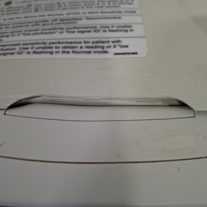 Masimo Radical 7 Pulse Oximeter w/ Base