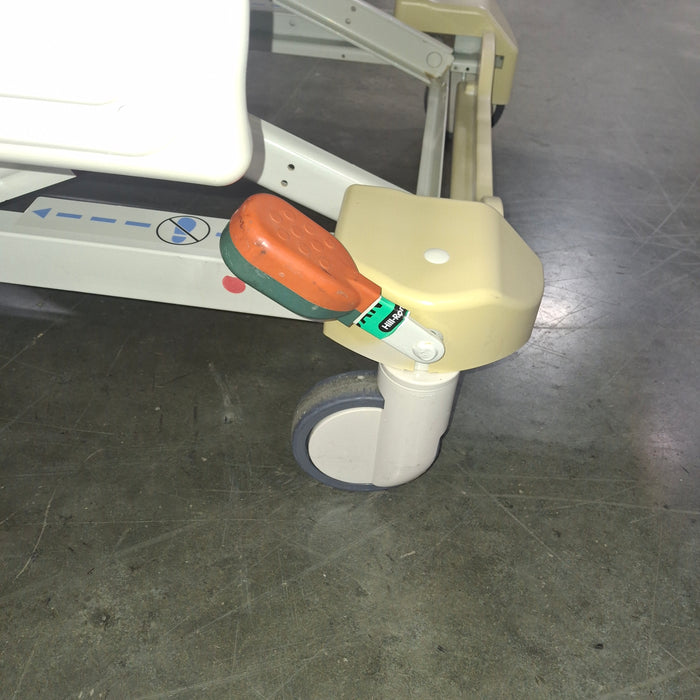 Hill-Rom Versacare P3200 Bed