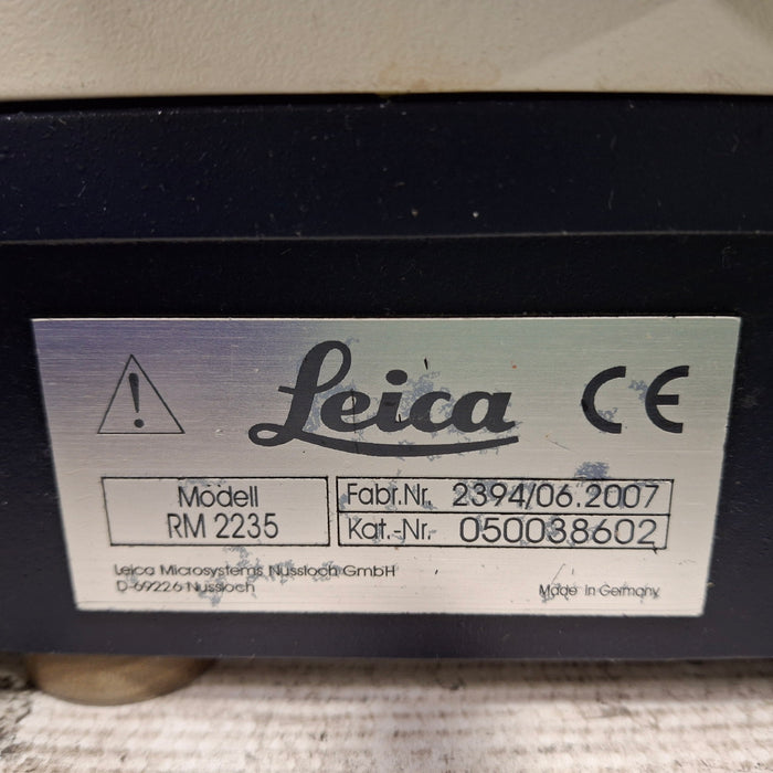 Leica RM2235 Manual Rotary Microtome