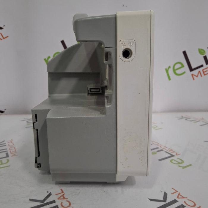 Philips IntelliVue MP30 Patient Monitor