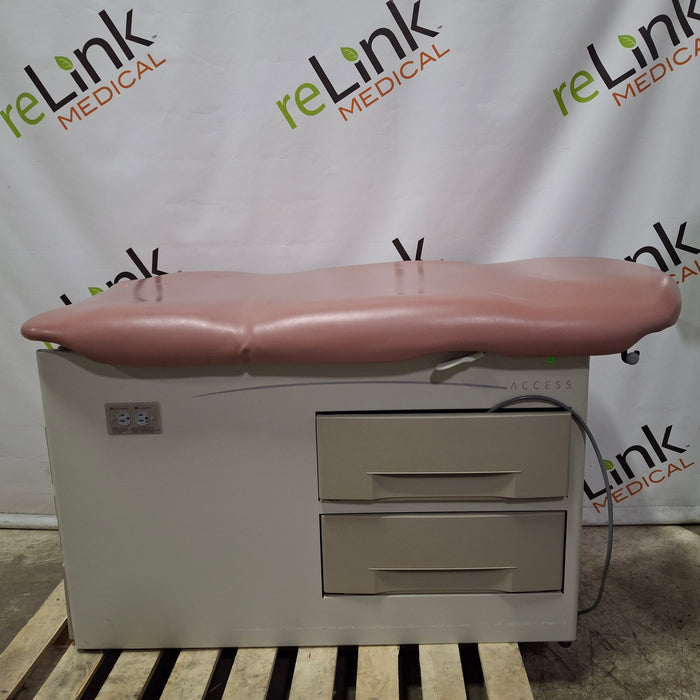 Brewer 5000 Access Exam Table