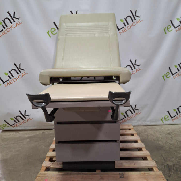 Ritter 104 Exam Table