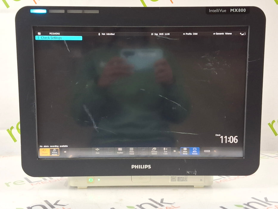 Philips MX800 Bedside Patient Monitor