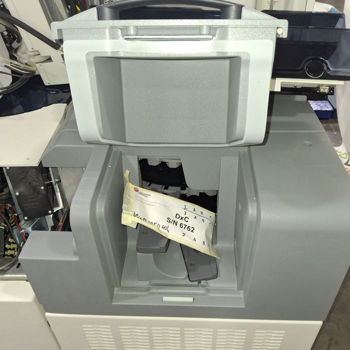 Beckman Coulter UniCel DxC 600 Chemistry Analyzer