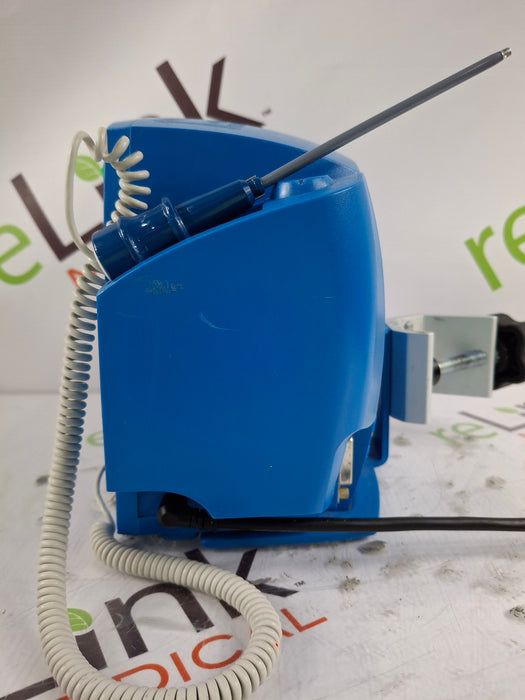 GE Healthcare Dinamap V100 - NIBP, SpO2, Temp Vital Signs Monitor