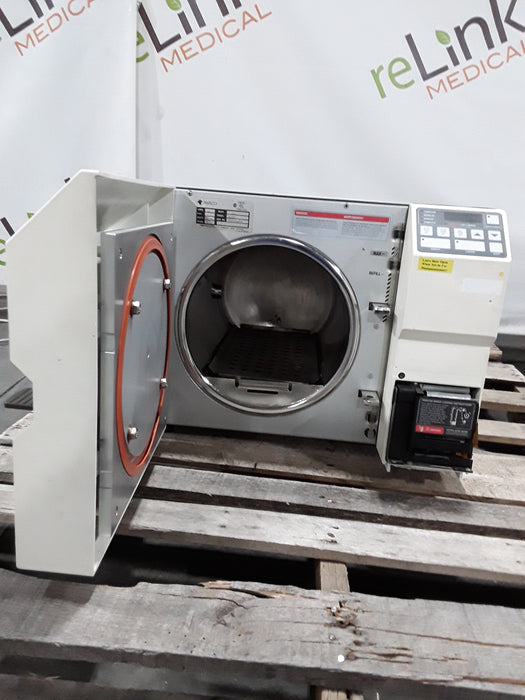 Amsco E10AP Sterilizer Autoclave