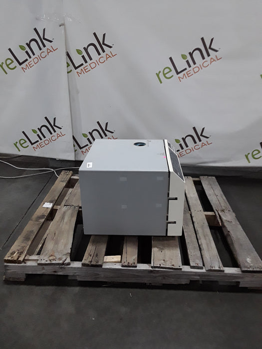 Amsco E10AP Sterilizer Autoclave