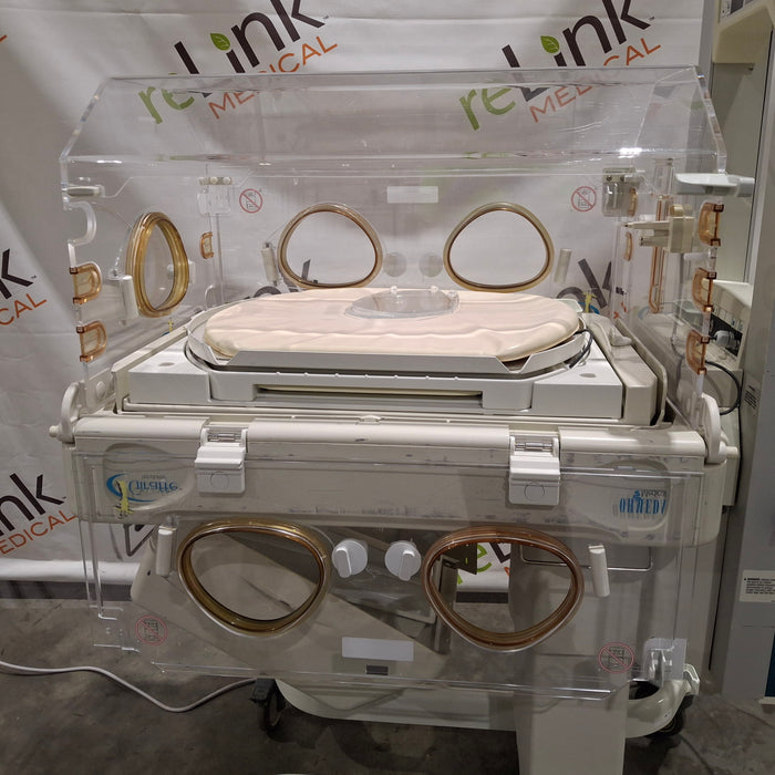 Datex-Ohmeda Giraffe Omnibed Infant Incubator/Warmer