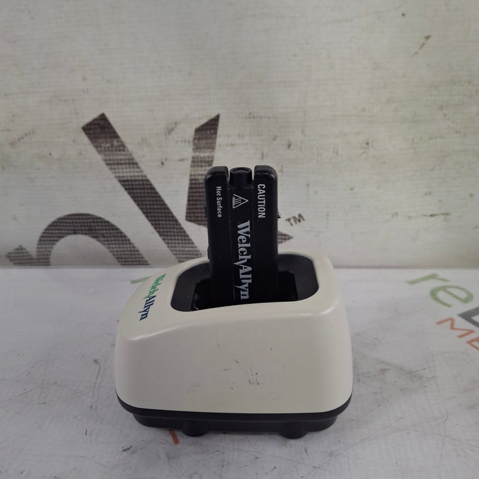 Welch Allyn 79910 KleenSpec Cordless LED Vaginal Illumination System Light