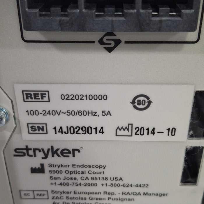 Stryker L9000 Light Source