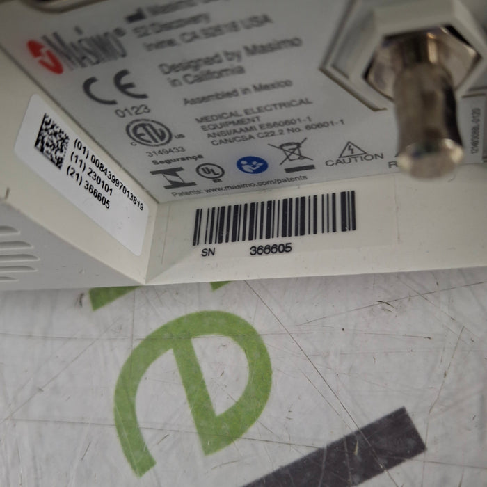 Masimo Radical 7 Pulse Oximeter w/ Base