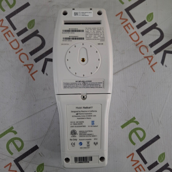 Masimo Radical 7 Pulse Oximeter w/ Base