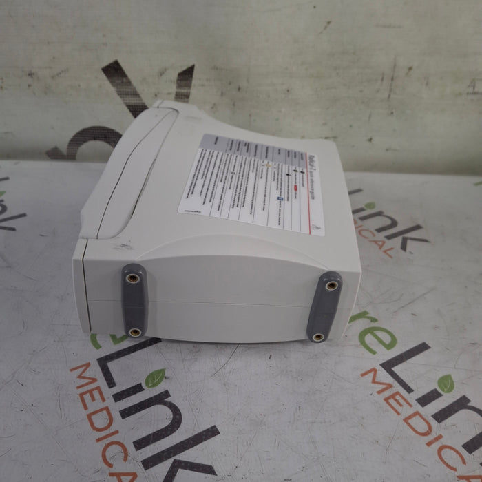 Masimo Radical 7 Pulse Oximeter w/ Base