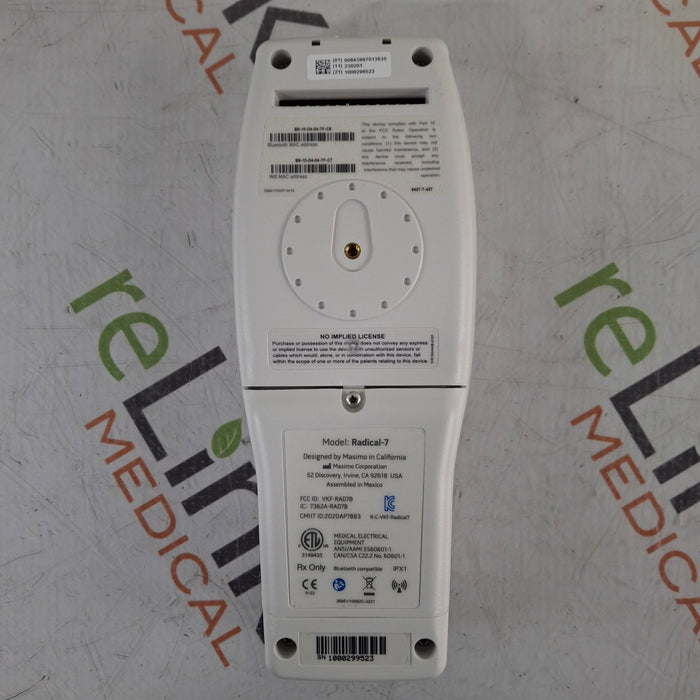 Masimo Radical 7 Pulse Oximeter w/ Base