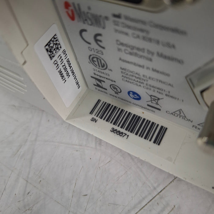 Masimo Radical 7 Pulse Oximeter w/ Base