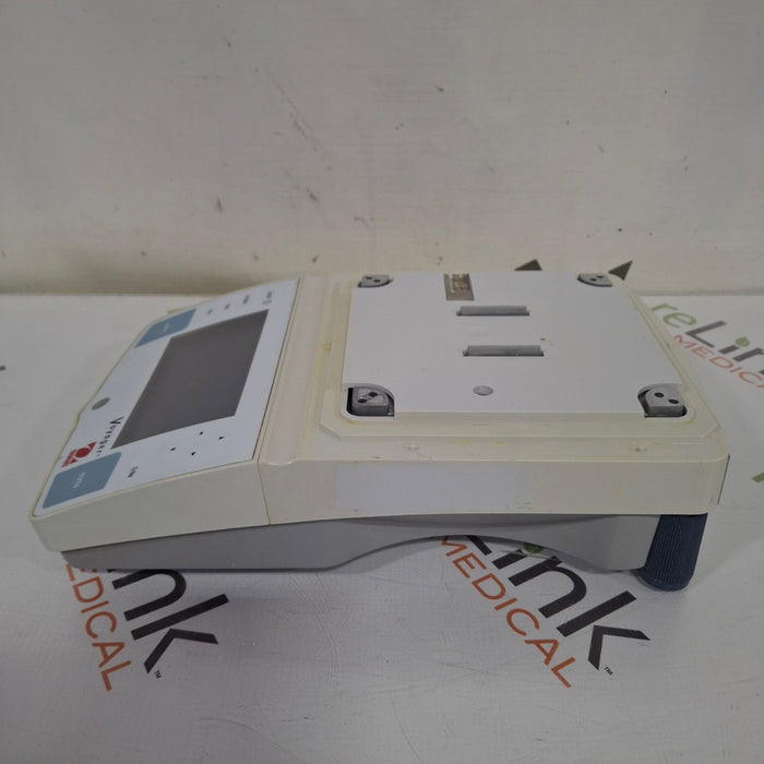 Ohaus V0B120 Voyager Digital Balance Scale