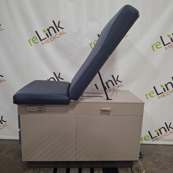 Midmark Ritter 100 Exam Table