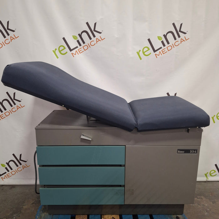 Midmark Ritter 100 Exam Table