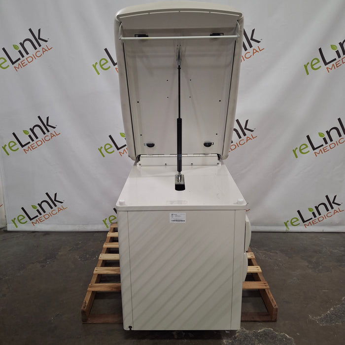 UMF Medical 5240 Exam Table