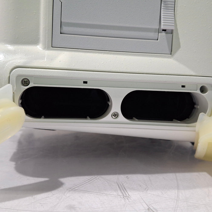 GE Healthcare Dash 4000 - Masimo SpO2 Patient Monitor