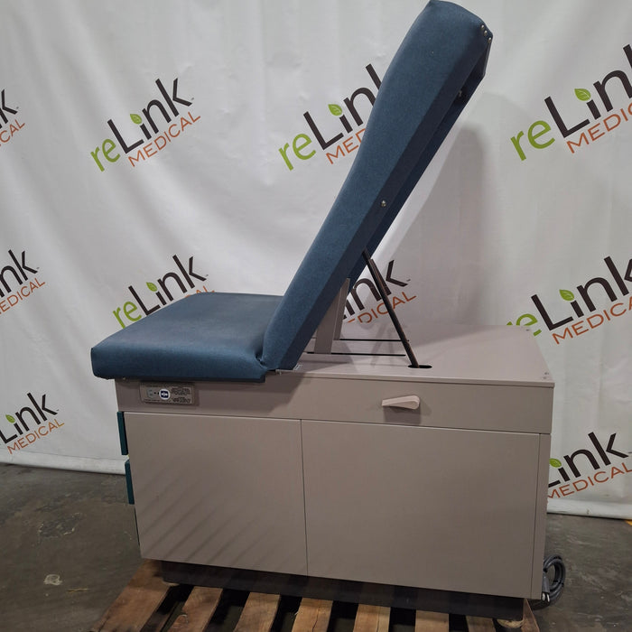 Midmark Ritter 100 Exam Table