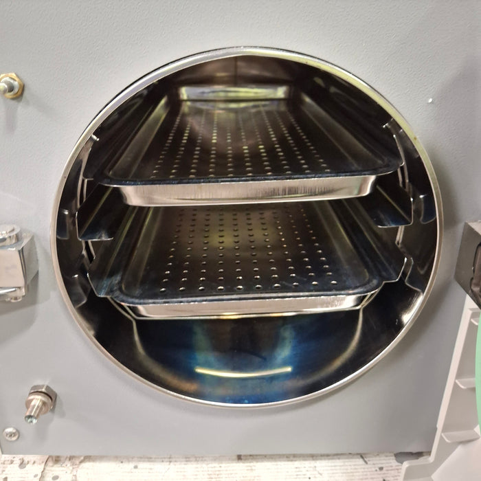 Tuttnauer 2340EA Autoclave