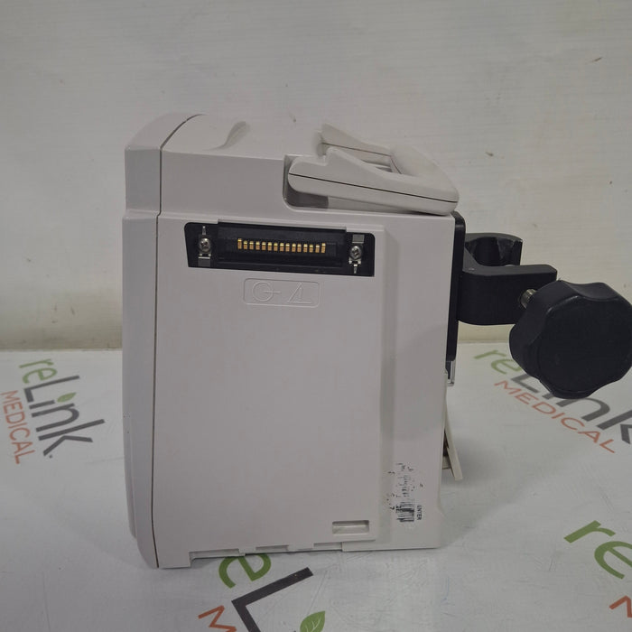 CareFusion Alaris 8015 Large Screen POC Infusion Pump