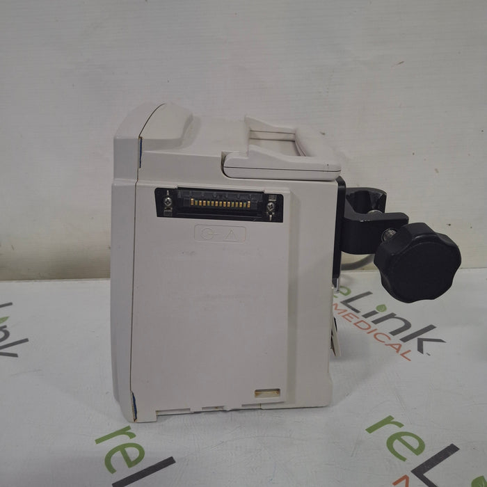 CareFusion Alaris 8015 Large Screen POC Infusion Pump