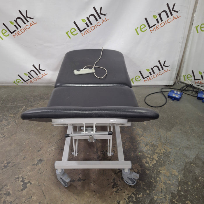 Arjo Seers SX3008 Sterling Range Treatment Table