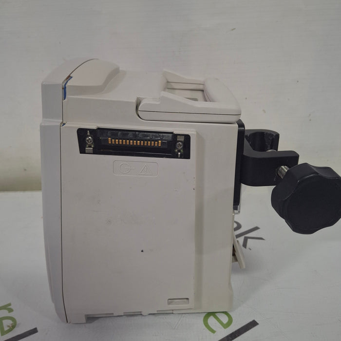 CareFusion Alaris 8015 Large Screen POC Infusion Pump