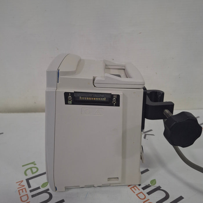 CareFusion Alaris 8015 Large Screen POC Infusion Pump